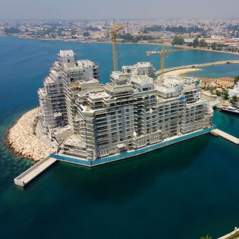 Ολοκλήρωση μελέτης, κατασκευής και λειτουργίας ανοικτού αποκεντρωμένου συστήματος γεωθερμίας, συνολικής ψυκτικής ισχύος 1.120 kW στο συγκρότημα κατοικιών ‘’Castle Residence’’, στη Λεμεσό Κύπρου